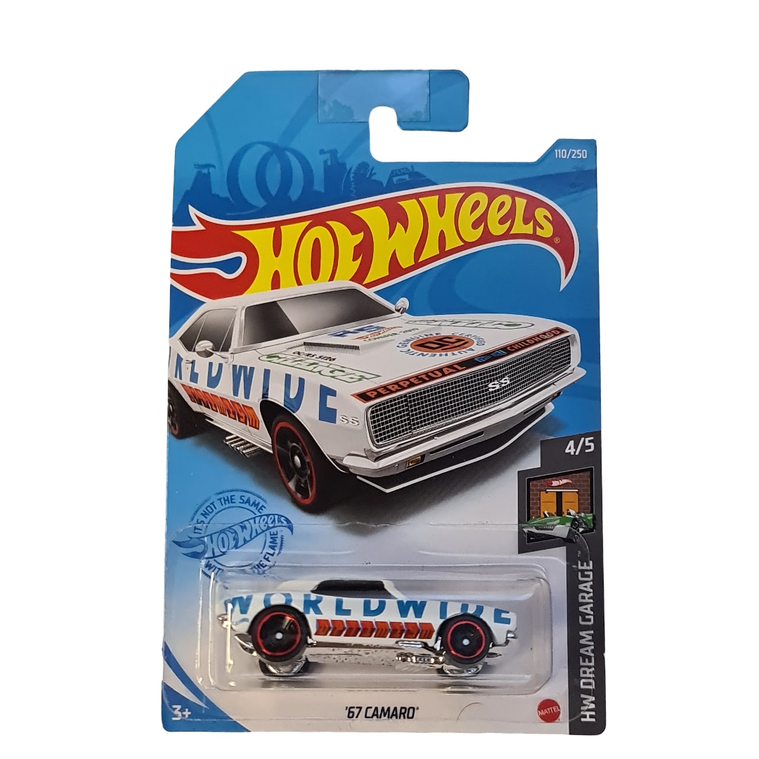 Masinuta Metalica Hot Wheels, 67 Camaro, Colectia HW Dream Garage, Editie 2021, 1:64, alb