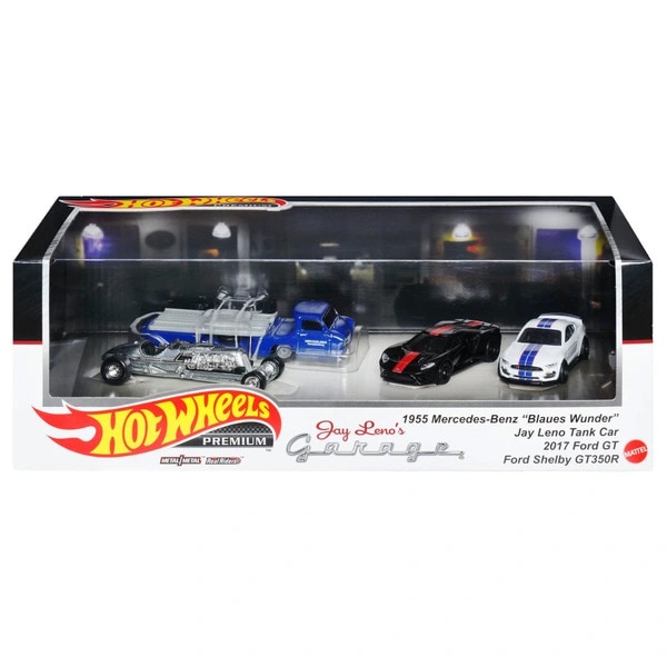 Set Masinute Hot Wheels Jay Leno’s Garage Premium, Platforma 1955 Mercedes-Benz Blaues Wunder & Jay Leno Tank Car & 2017 Ford GT & Ford Shelby GT350R, Multicolor, 1:64